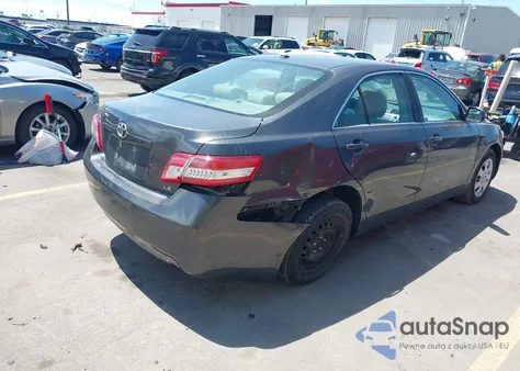 2011 Toyota Camry Le z USA, uszkodzony, nr VIN 4T1BF3EK2BU165834